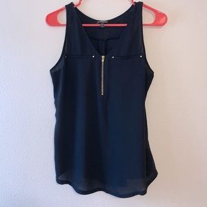 Express half zip top